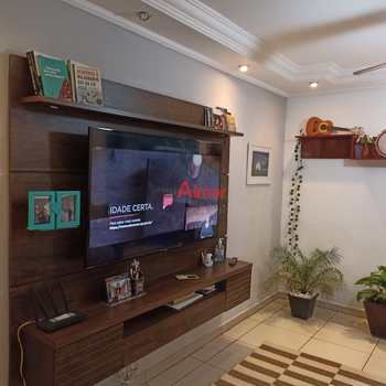 Sobrado em São Paulo, bairro Itaquera