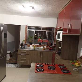 Sobrado em São Paulo, bairro Itaquera