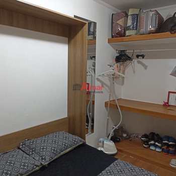 Sobrado em São Paulo, bairro Itaquera