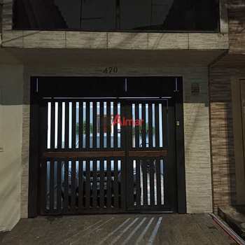 Sobrado em São Paulo, bairro Itaquera