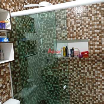 Sobrado em São Paulo, bairro Itaquera