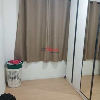 Apartamento em São Paulo, bairro Itaquera