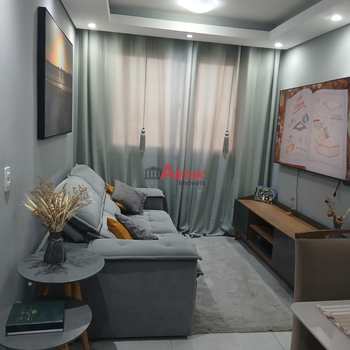 Apartamento em São Paulo, bairro Jardim Helian