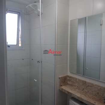 Apartamento em São Paulo, bairro Jardim Helian