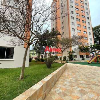 Apartamento em São Paulo, bairro Itaquera