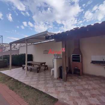 Apartamento em São Paulo, bairro Vila Carmosina