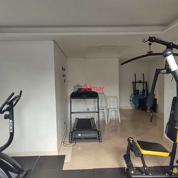 Apartamento em São Paulo, bairro Vila Carmosina