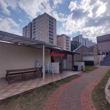 Apartamento em São Paulo, bairro Vila Carmosina