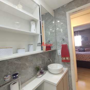 Apartamento em São Paulo, bairro Vila Carmosina