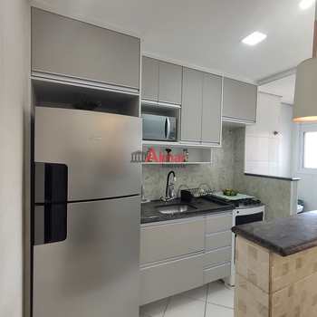 Apartamento em São Paulo, bairro Vila Carmosina