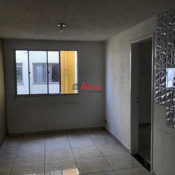 Apartamento em São Paulo, bairro Itaquera