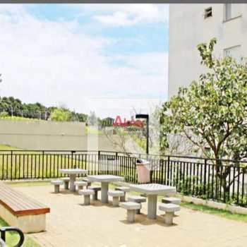 Apartamento em São Paulo, bairro Itaquera