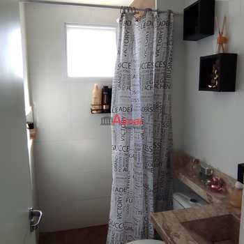 Apartamento em Palmeiras de São Paulo, bairro Vila Antonieta