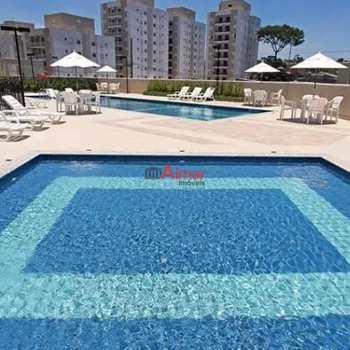 Apartamento em Palmeiras de São Paulo, bairro Vila Antonieta