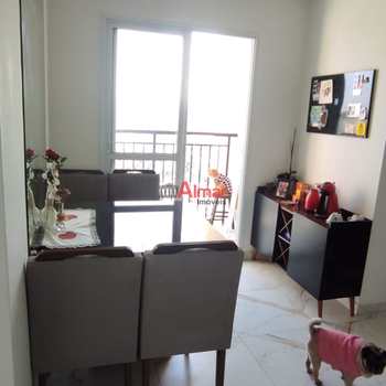 Apartamento em Palmeiras de São Paulo, bairro Vila Antonieta