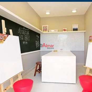 Apartamento em Palmeiras de São Paulo, bairro Vila Antonieta