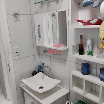 Apartamento em São Paulo, bairro Itaquera