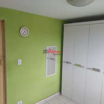 Apartamento em São Paulo, bairro Itaquera