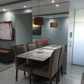 Apartamento em São Paulo, bairro Itaquera