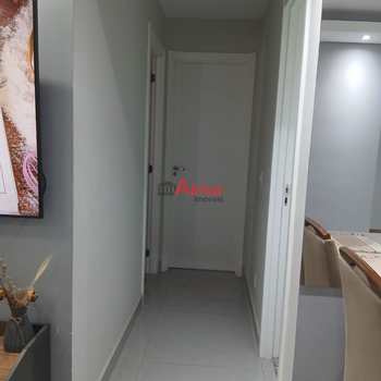 Apartamento em São Paulo, bairro Itaquera