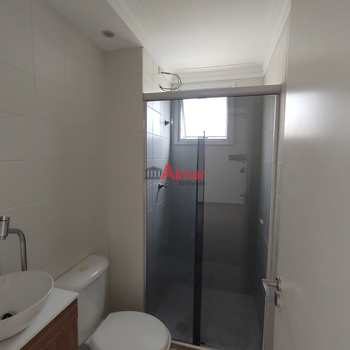 Apartamento em São Paulo, bairro Vila Carmosina
