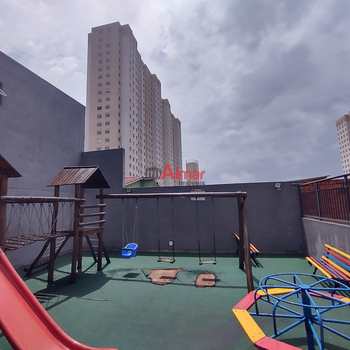 Apartamento em São Paulo, bairro Vila Carmosina