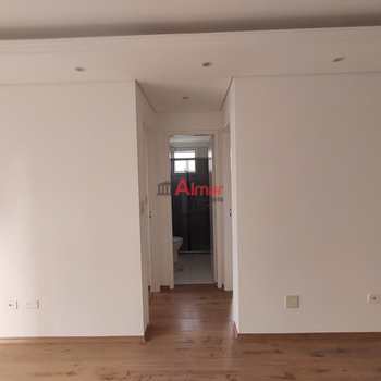 Apartamento em São Paulo, bairro Vila Carmosina