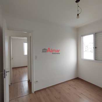 Apartamento em São Paulo, bairro Vila Carmosina