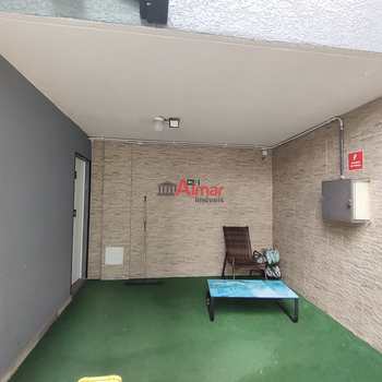 Apartamento em São Paulo, bairro Vila Carmosina