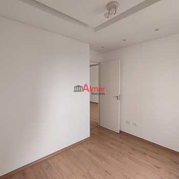Apartamento em São Paulo, bairro Vila Carmosina