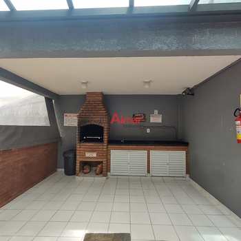 Apartamento em São Paulo, bairro Vila Carmosina