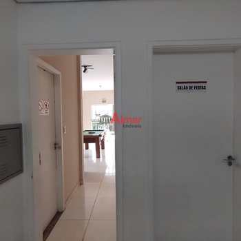 Apartamento em São Paulo, bairro Vila Carmosina