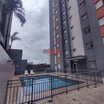 Apartamento em São Paulo, bairro Vila Carmosina