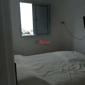 Apartamento em Ferraz de Vasconcelos, bairro Vila São Paulo