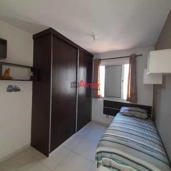 Apartamento em São Paulo, bairro Guaianases