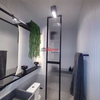 Apartamento em São Paulo, bairro Itaquera