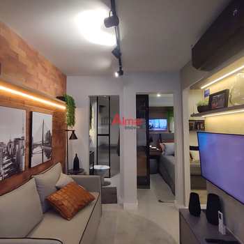 Apartamento em São Paulo, bairro Itaquera