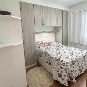 Apartamento em São Paulo, bairro Itaquera