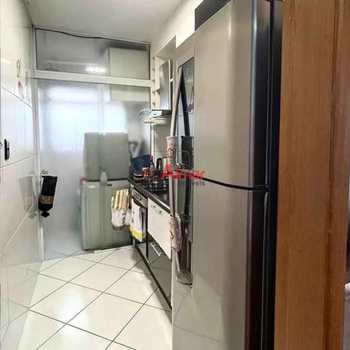 Apartamento em São Paulo, bairro Itaquera
