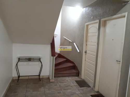 Apartamento, código 3045 em São Vicente, bairro Centro