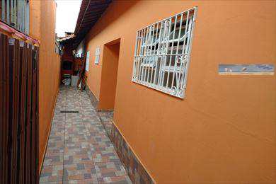 Casa, código 2929 em Praia Grande, bairro Mirim