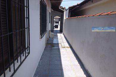 Casa, código 2910 em Praia Grande, bairro Caiçara
