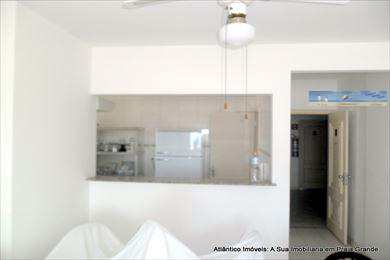Apartamento, código 2201 em Praia Grande, bairro Mirim