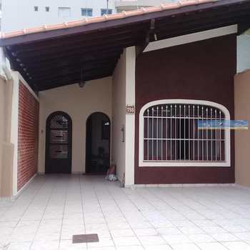 Casa em Praia Grande, bairro Tupi