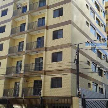 Kitnet em Praia Grande, bairro Tupi