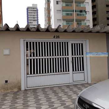 Casa em Praia Grande, bairro Tupi