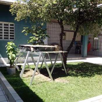 Casa em Mogi das Cruzes, bairro Jardim São Pedro