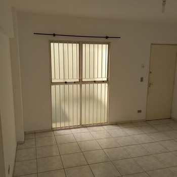 Apartamento em Mogi das Cruzes, bairro Socorro