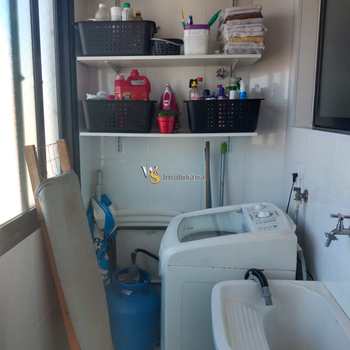 Apartamento em Praia Grande, bairro Tupi