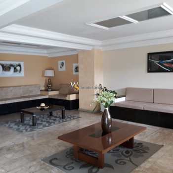 Apartamento em Praia Grande, bairro Tupi
